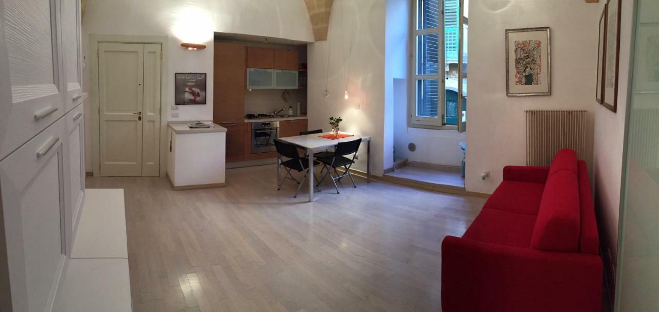 La Piccola Dimora Dell' Alcantarine Apartment Lecce Luaran gambar